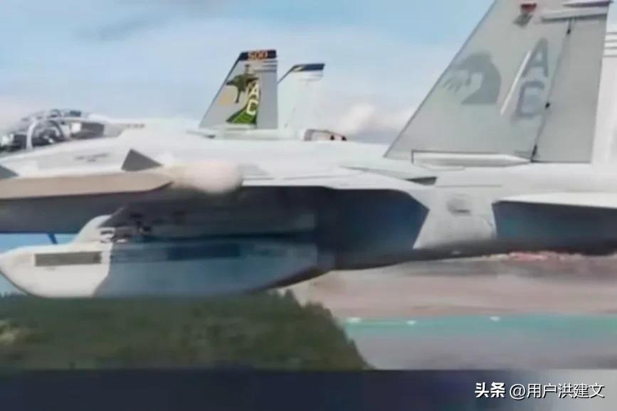 美军倒霉透顶，三架军机同一天在日本上空被雷劈