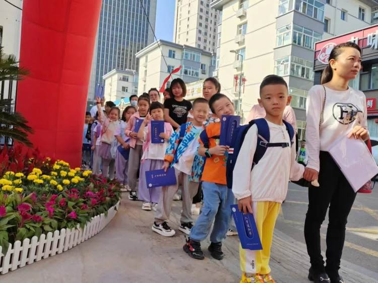 小学一年级逐梦起航,三桥街小学入学政策