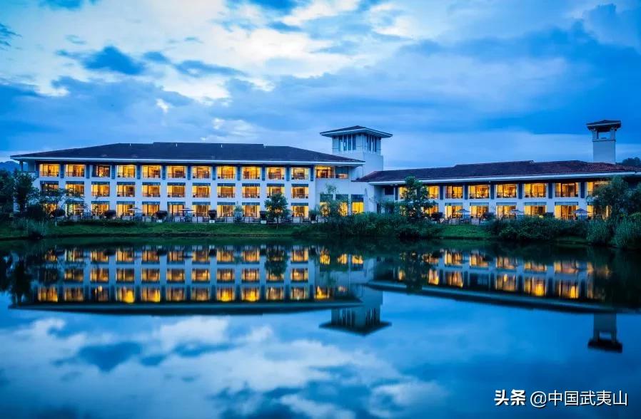 武夷山反响,武夷山茶香美宿