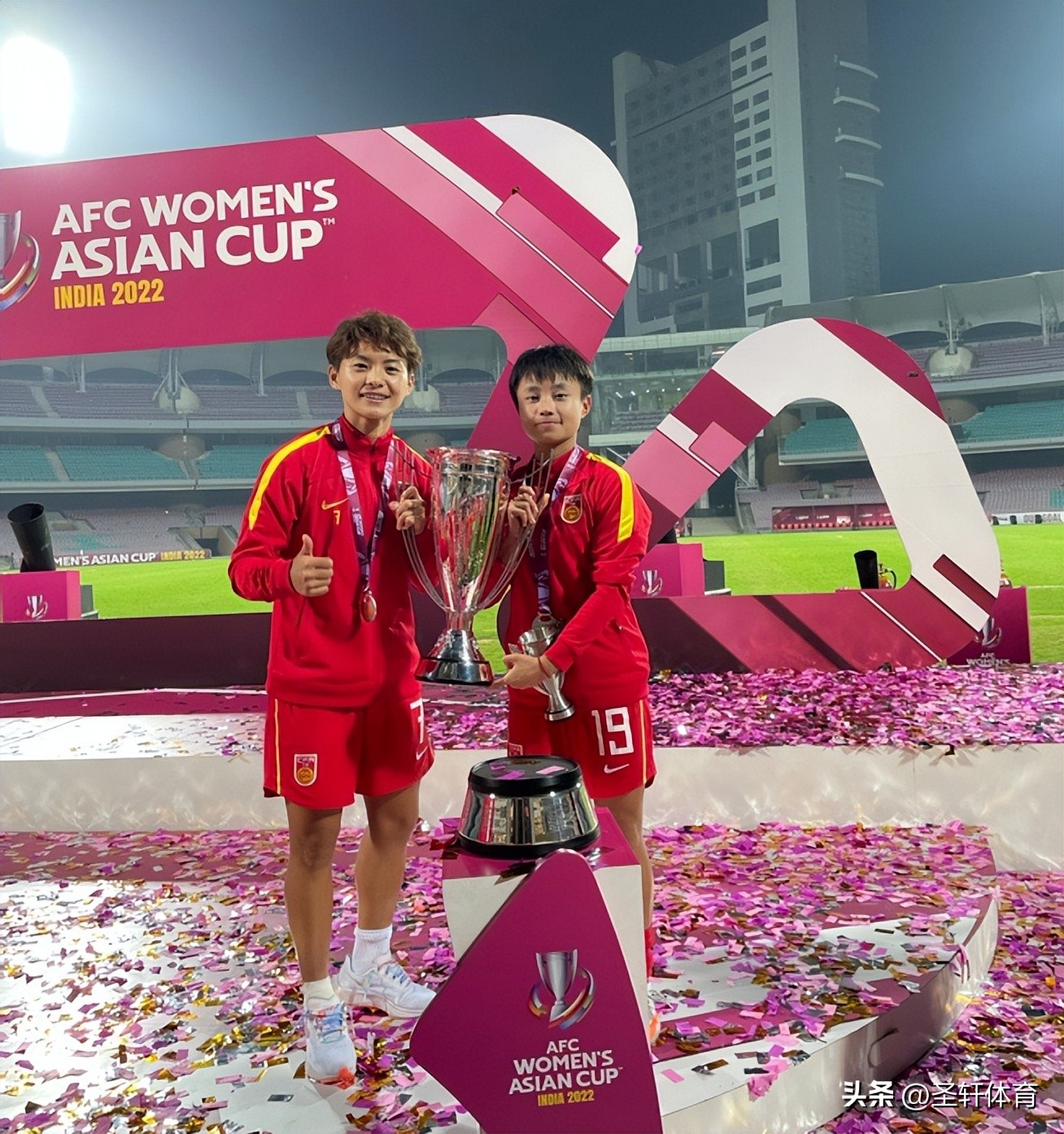 张琳艳上演首秀10分钟破门,张琳艳成功逆转局势创造女足奇迹