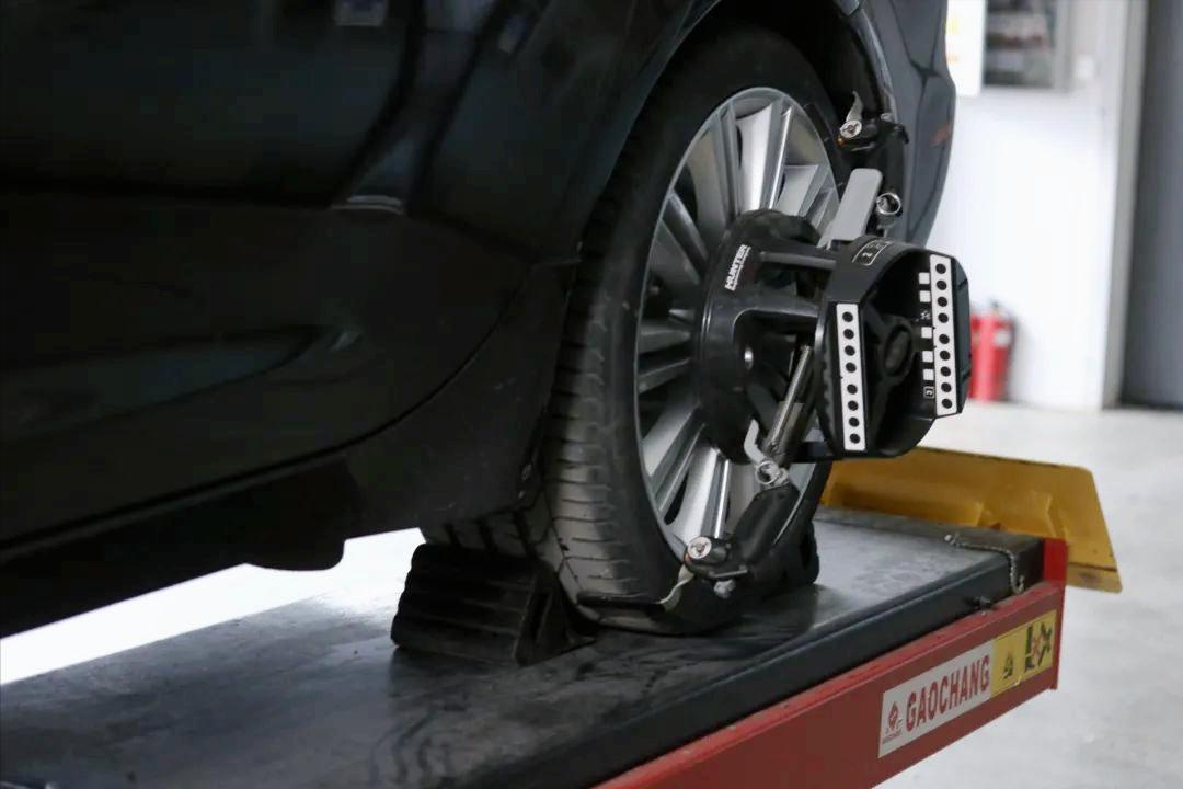 捷豹xjl内饰翻新出售价格,捷豹xjl汽车翻新改造全过程