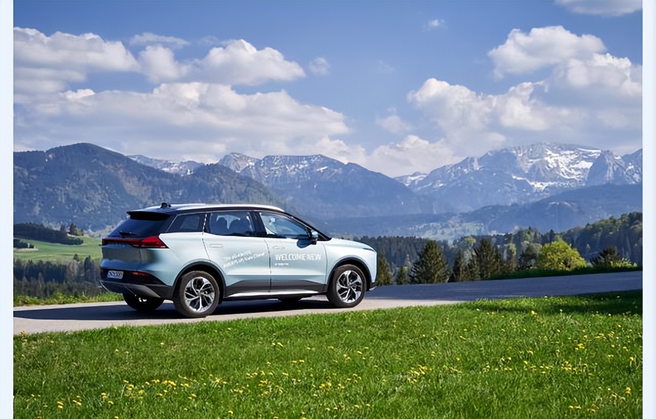 爱驰u5上市价,爱驰u5顶配二手价格