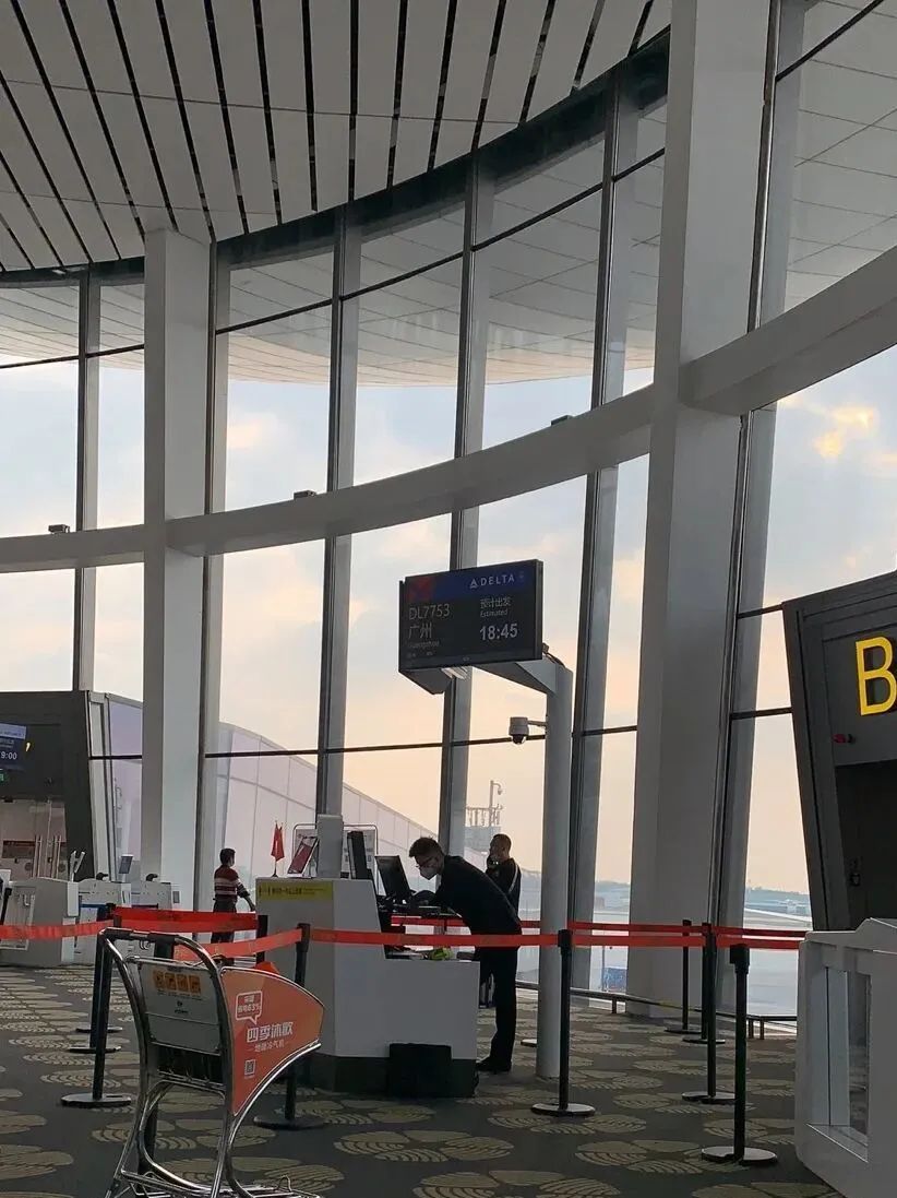 23岁Nyree在新西兰：异国兼职遇暖意，实现水果海鲜自由