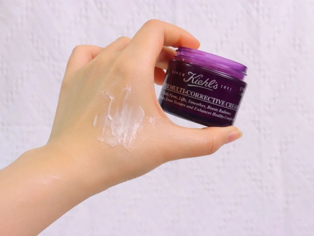 skii面霜和海蓝之谜面霜哪个好 (百优面霜35岁以上抗衰面霜推荐)