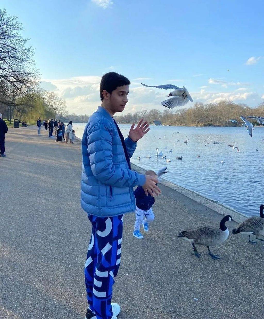 卡塔尔王子说意外成为网红,卡塔尔王子涨粉超两百万