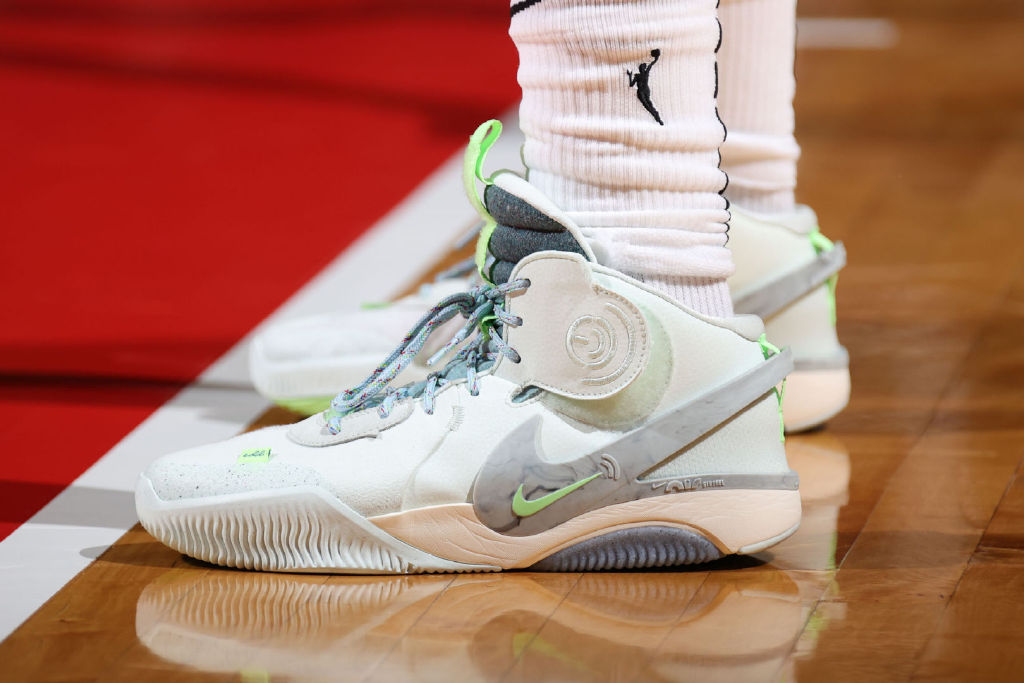 耐克刺绣女鞋aj1540,耐克女篮签名鞋