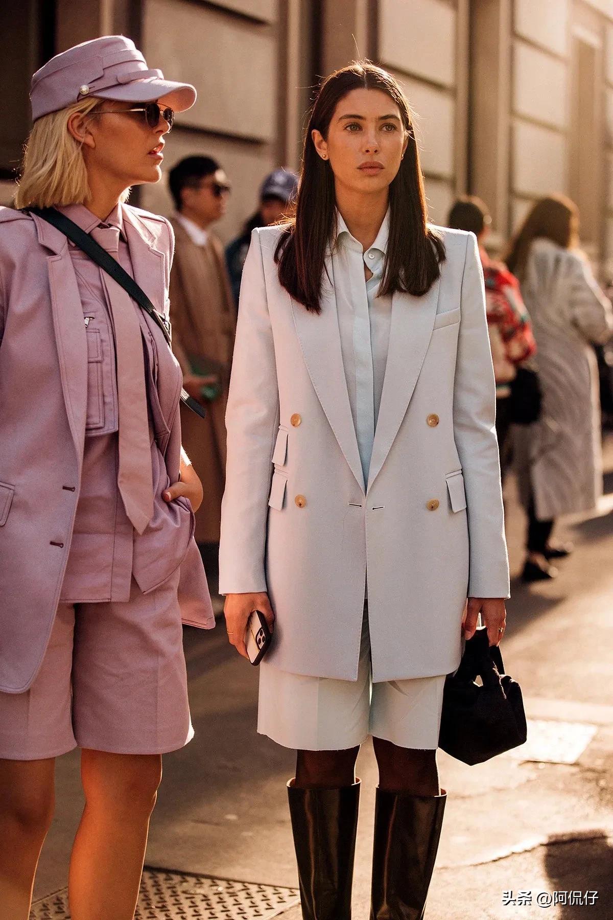 休闲西装和相近的裤子搭配,常规款西装怎么搭配牛仔裤