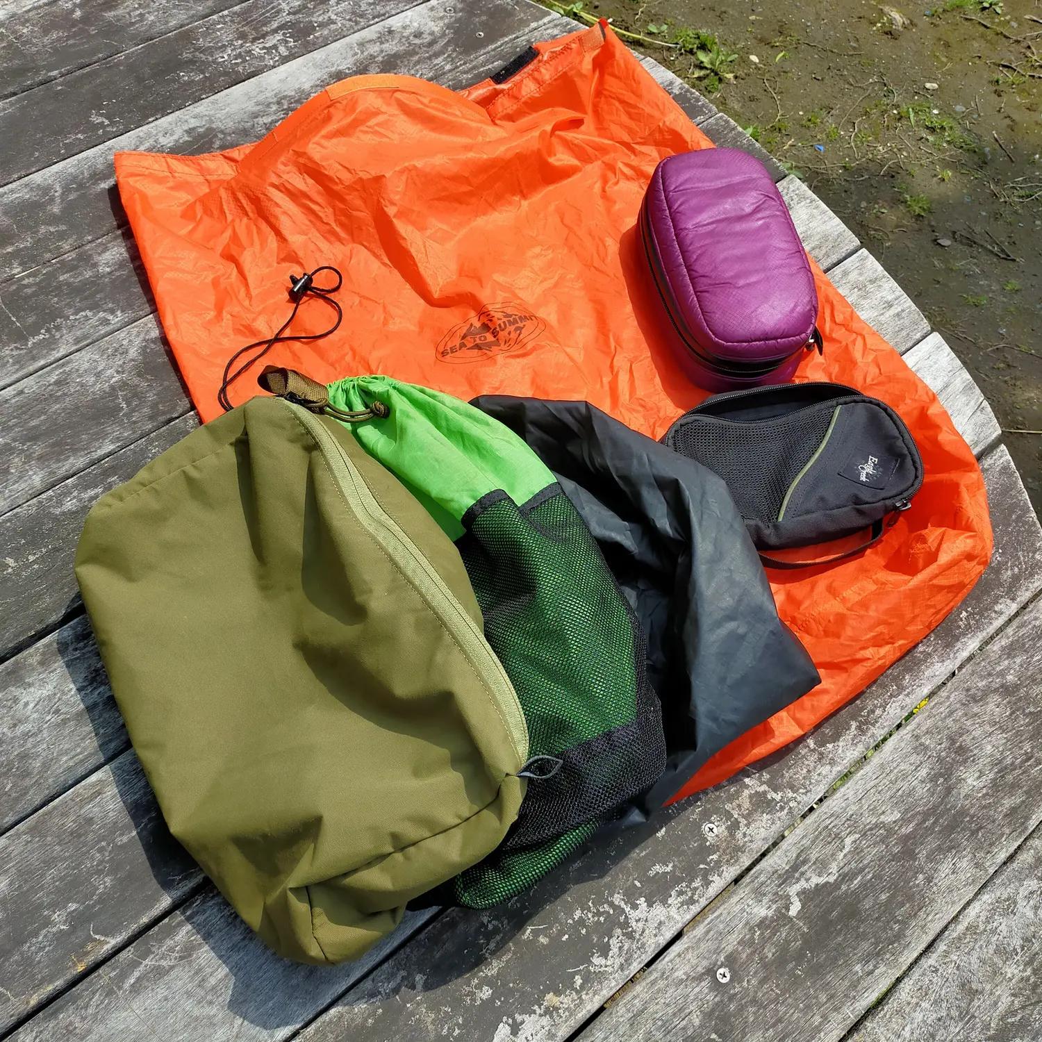 登山背包的正确使用方法,徒步登山包收纳技巧