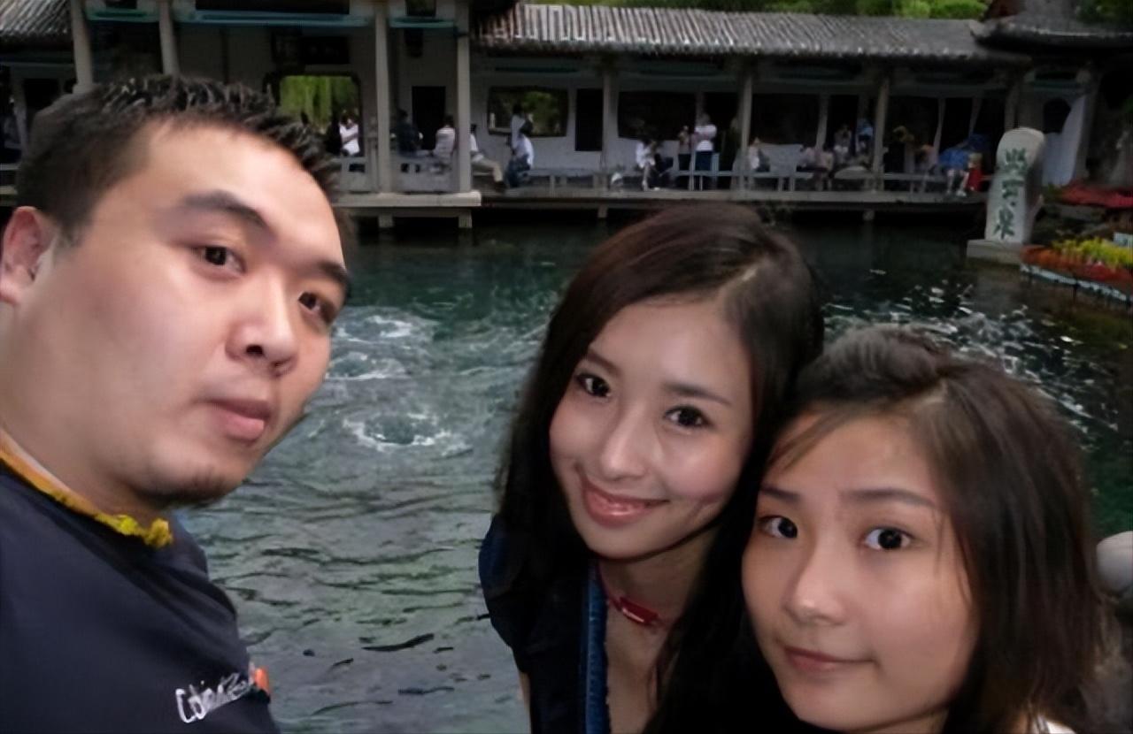 张馨予被拍丑照,翟凌兽兽张馨予快乐大本营