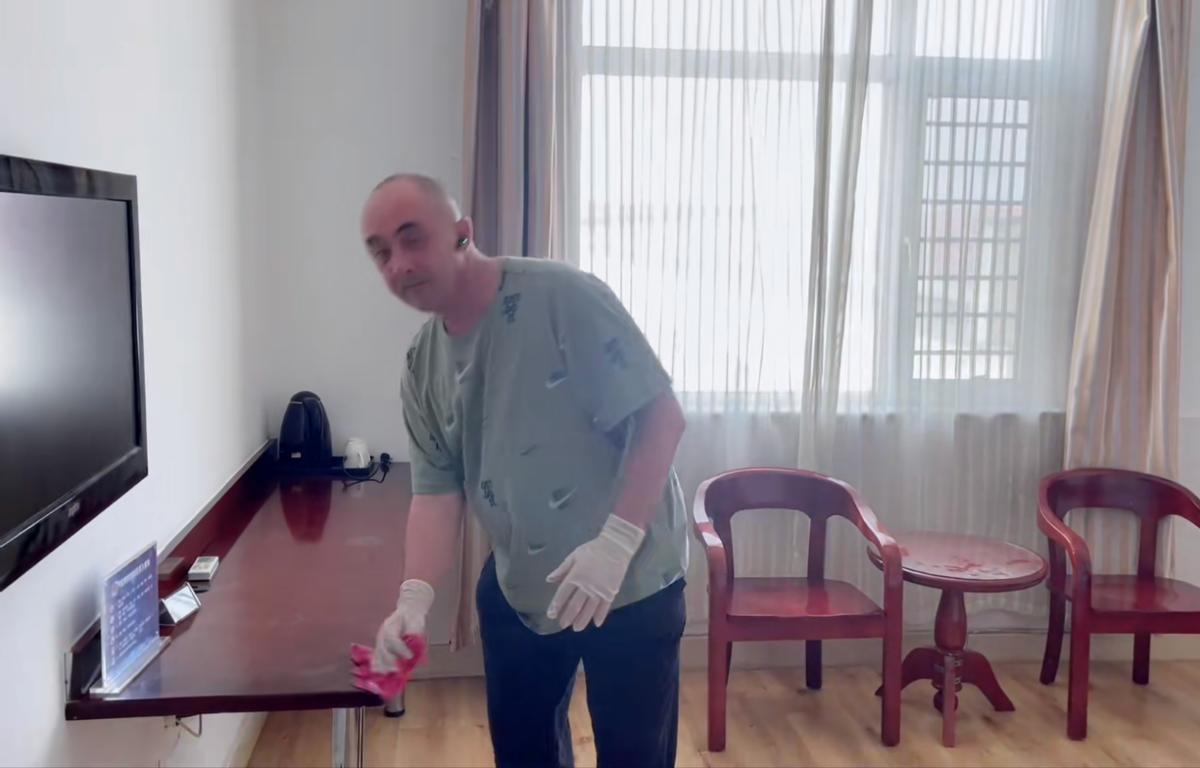 中国足球小伙在俄罗斯娶媳妇,中国小伙娶乌克兰妻子在中国