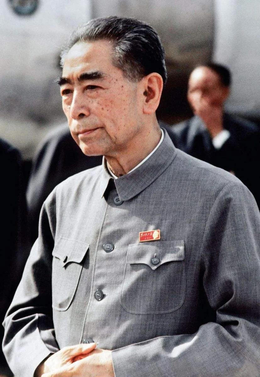 1952年，毛主席和周总理是怎样带领大家消灭资本家的“五毒”的