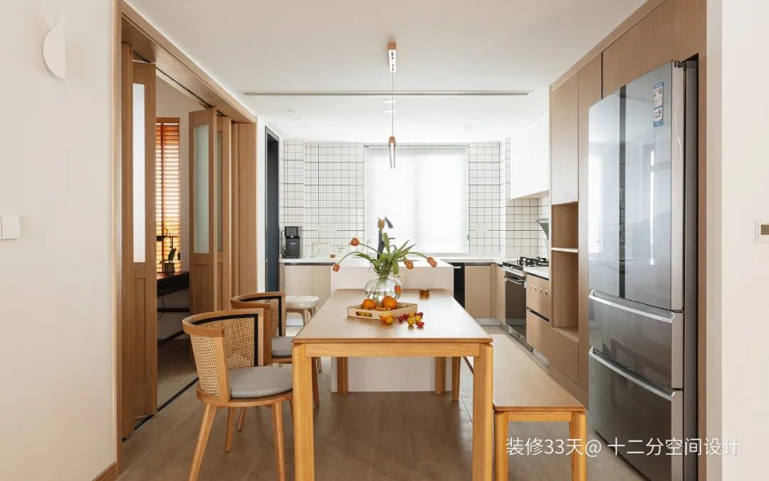 橱柜放冰箱冰箱凸出,冰箱比橱柜凸出20cm怎么处理美观