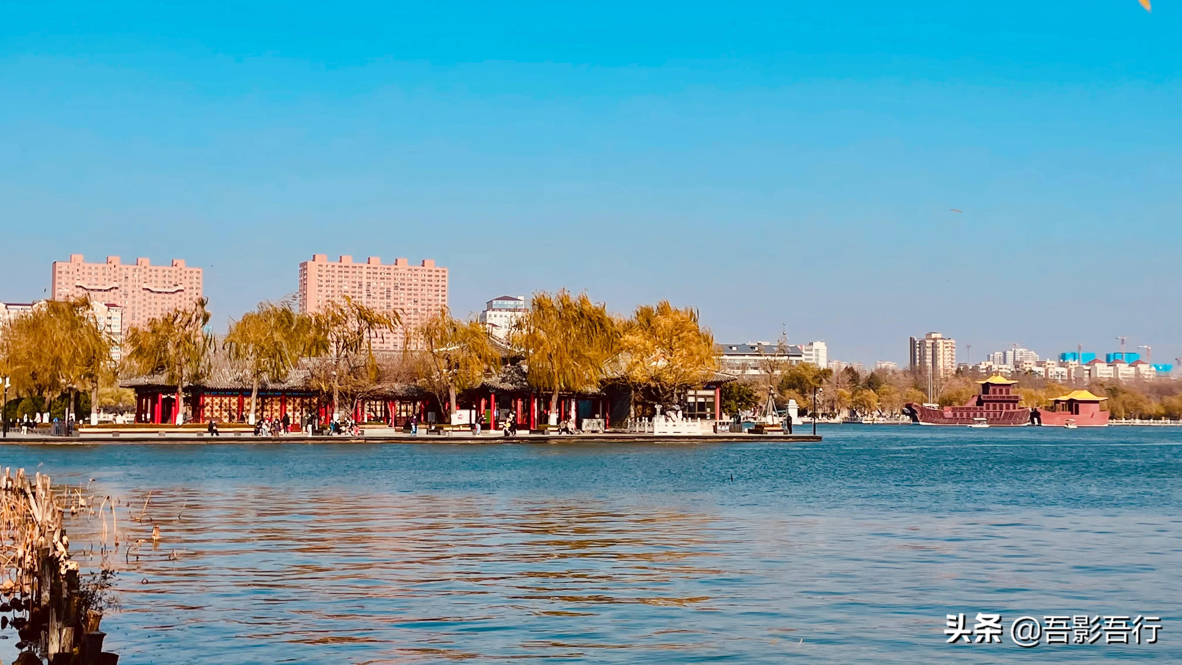济南大明湖秋冬图片高清,初春大明湖美景图片