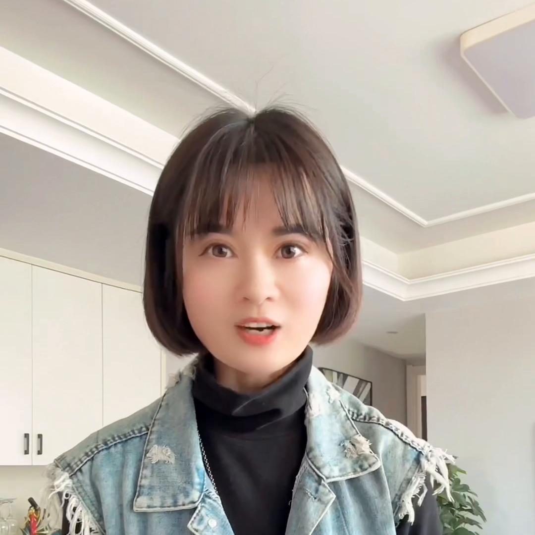 血染征袍透甲红当阳谁敢与争锋古来冲阵扶危主只有常...