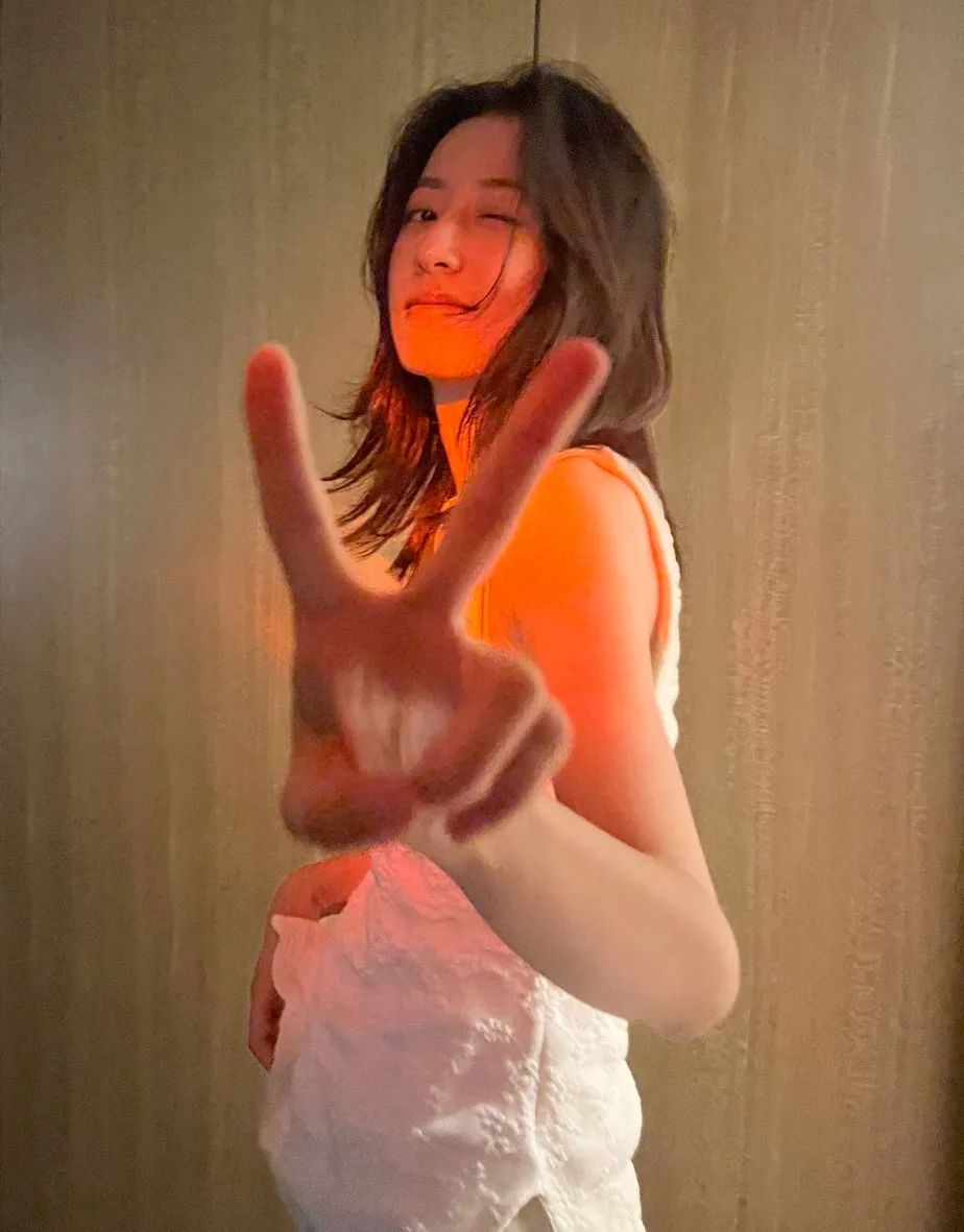 女明星发型打理教程,女明星发型蓬松定型