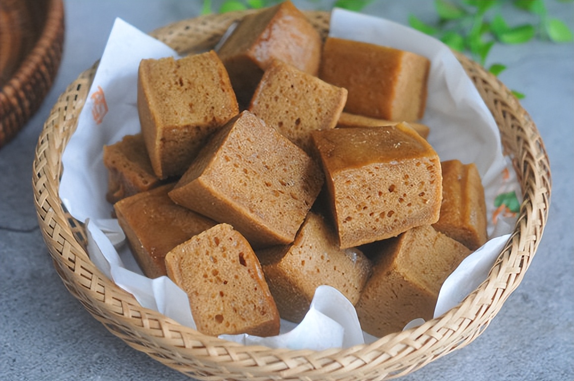 手脚冰凉试试它！面粉加它不用揉，锅中一蒸，柔软细腻香喷喷