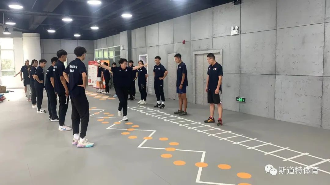 中国田径协会e级教练,中国田径协会教练员在哪里培训