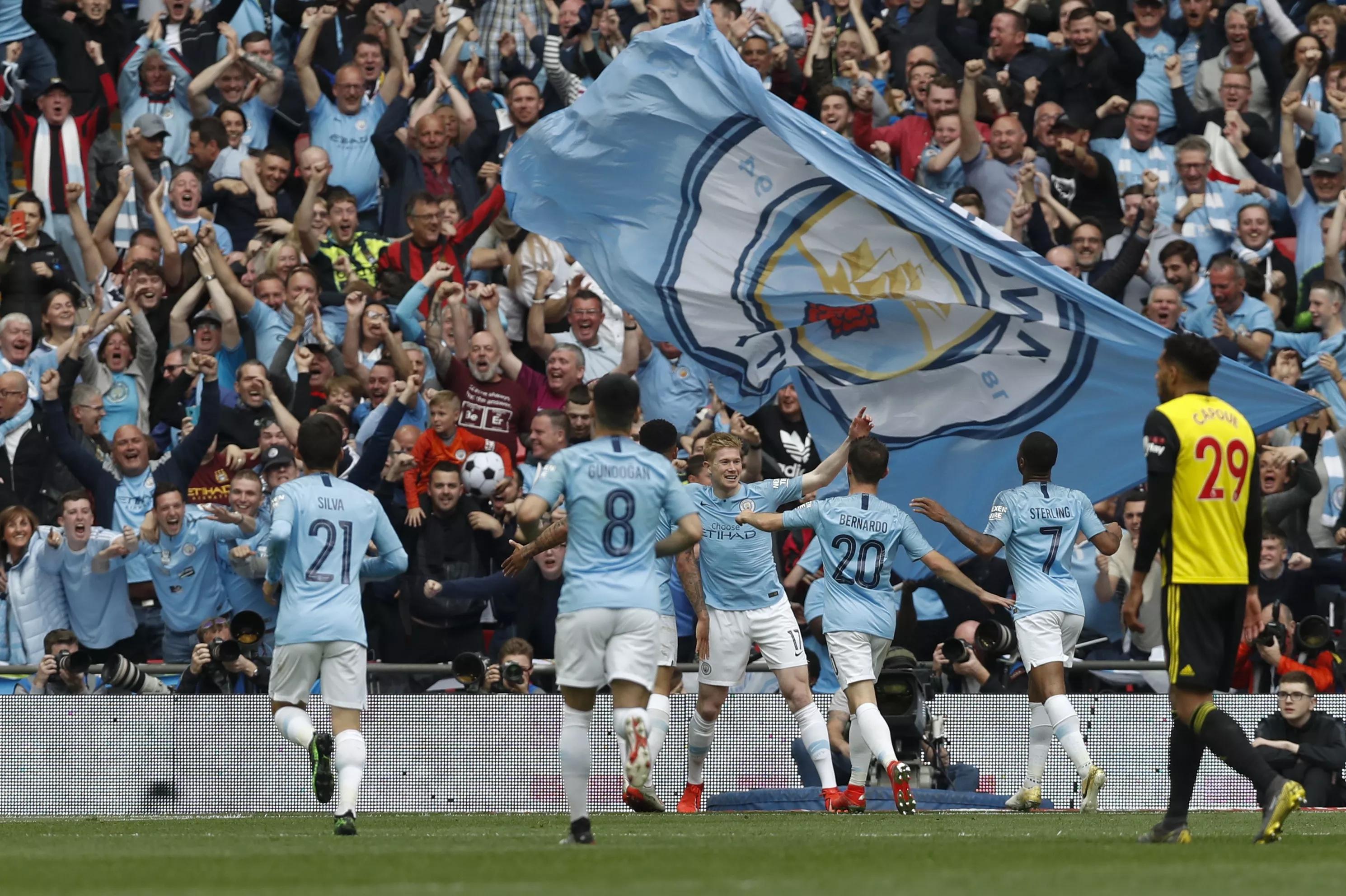 英足总杯：曼城VS曼联，强化版曼城上线，曼联后防线要被冲垮？