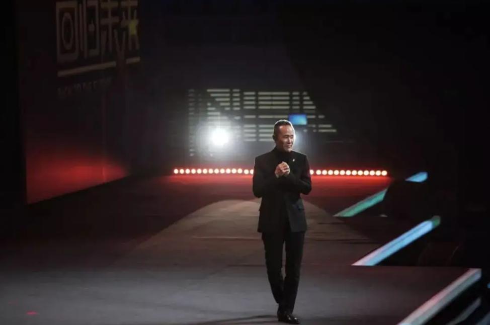 地产大亨王石简历,地产大佬王石简介