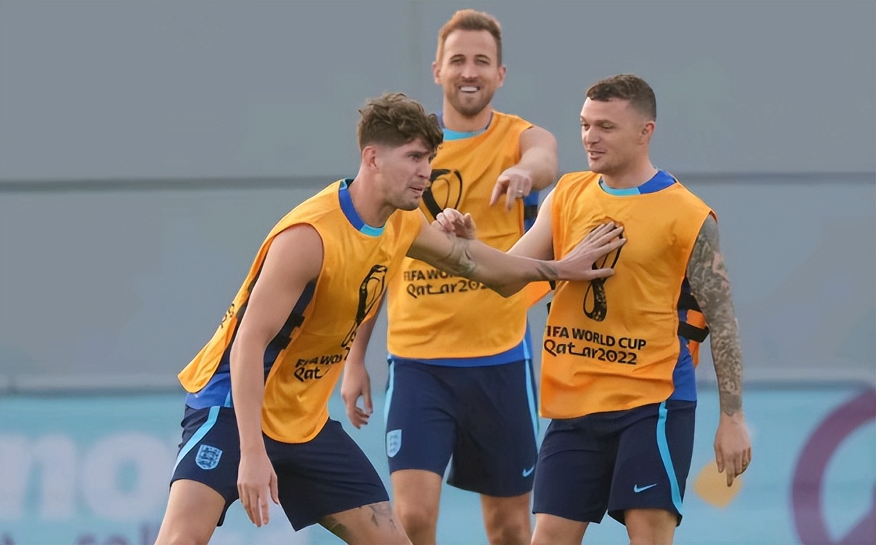 浙江啦啦队撞脸陈妍希,啦啦队撞脸杨幂