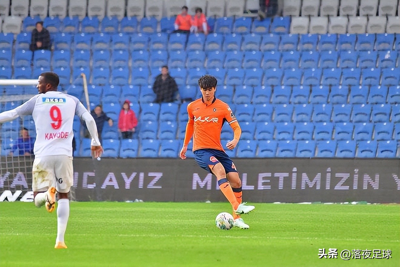 武磊西班牙人在中超有哪些队友,武磊最近一次首发