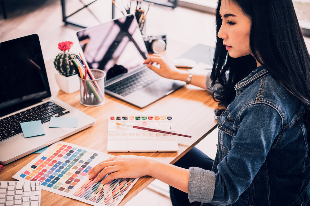 新手小白如何写作头条爆文,新媒体写作投稿赚钱