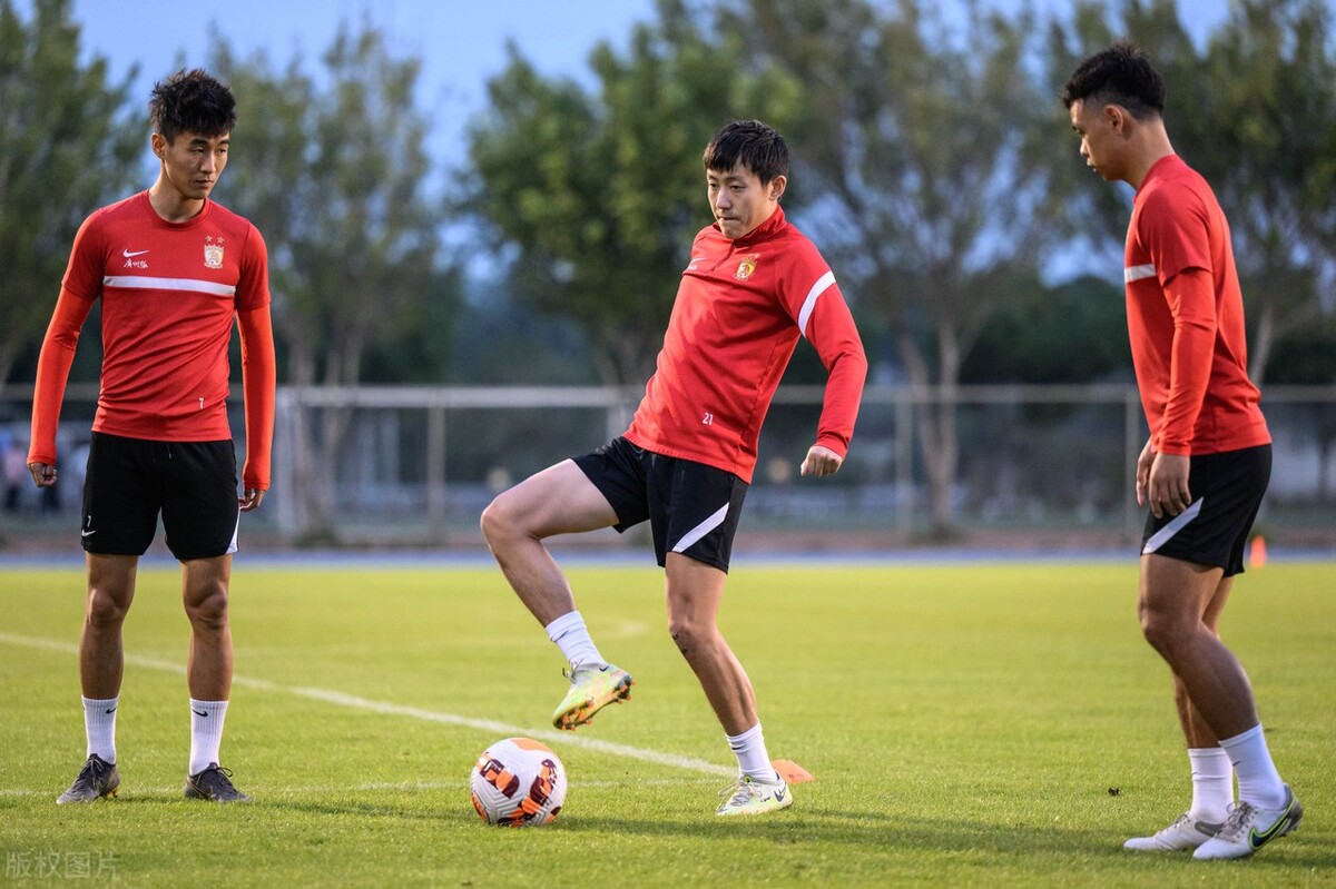 广州队对深圳比赛现场直播,广东省联赛广州对深圳