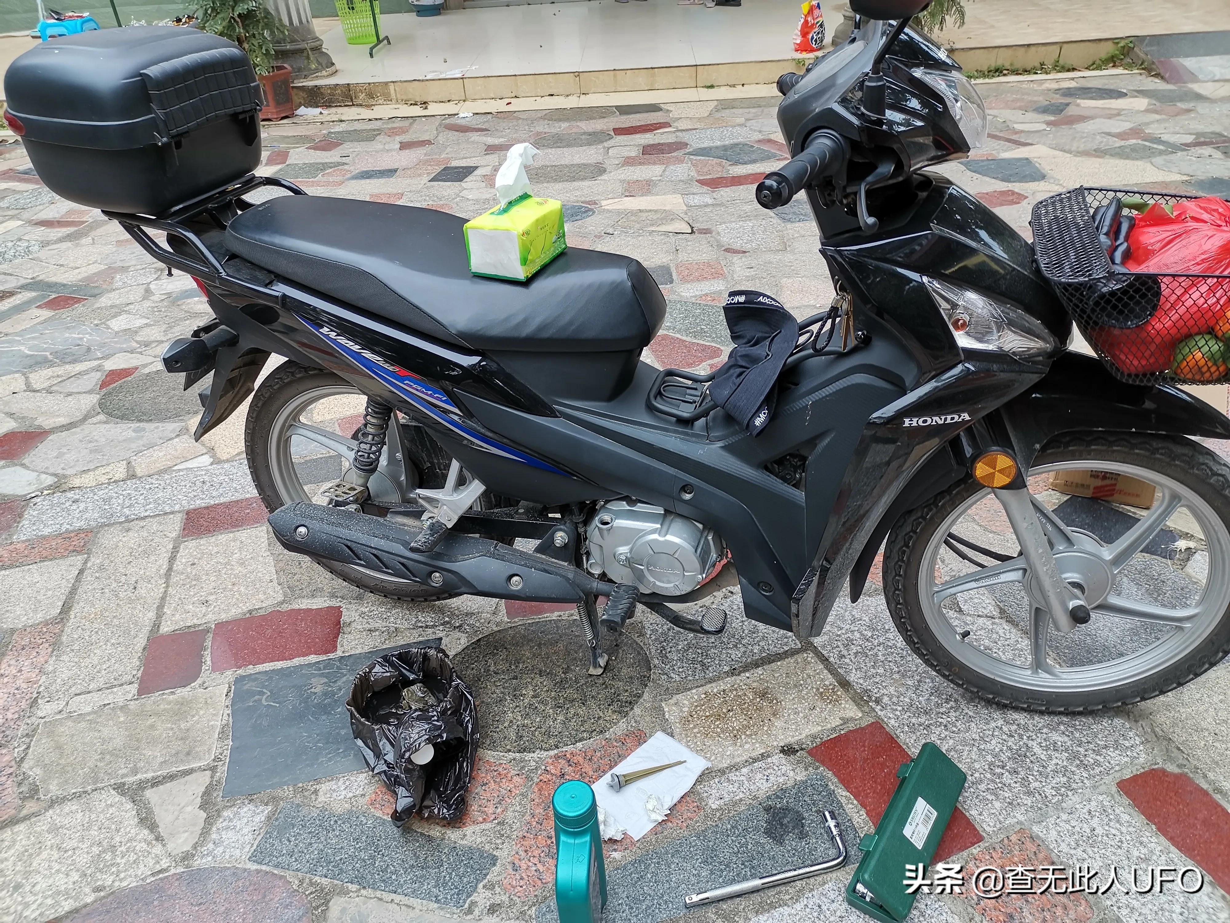 摩托车机油的属性怎么看,摩托车机油的种类