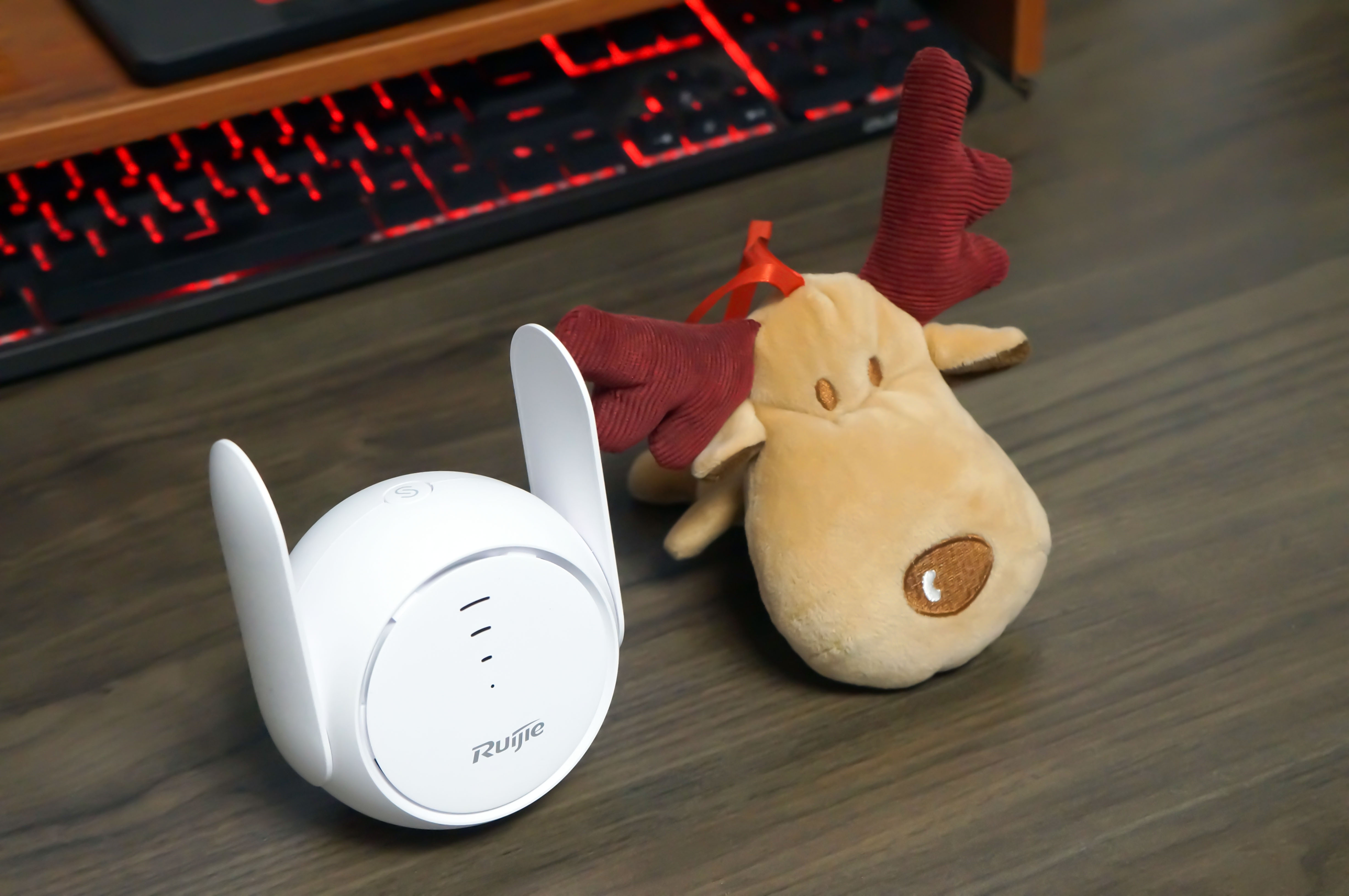 锐捷无线网络信号放大,锐捷无线信号放大器管用吗