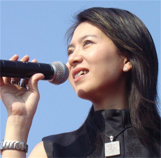 黎兵甘萍,黎兵和歌手甘萍