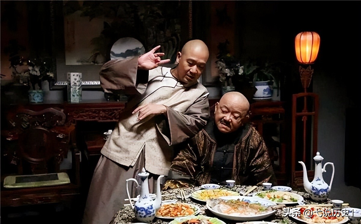 和珅死前十五天究竟发生了什么,和珅真的是因为贪污被嘉庆杀掉吗