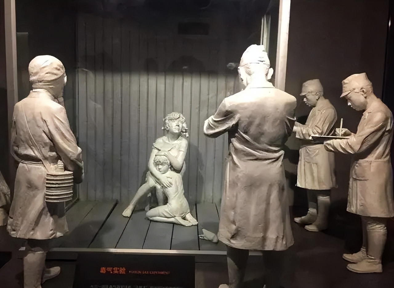 日本731部队的残忍,把孕妇解剖取出婴儿,只为做活体实验!