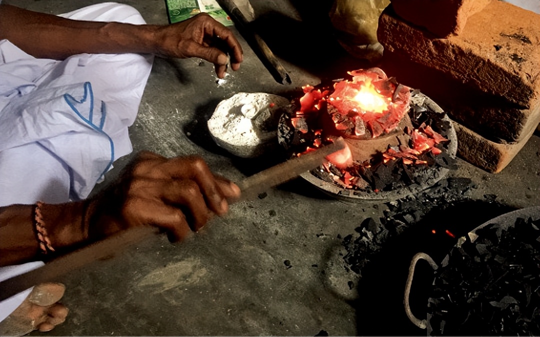 斯里兰卡国家的宝石分布在哪里,斯里兰卡产宝石价格