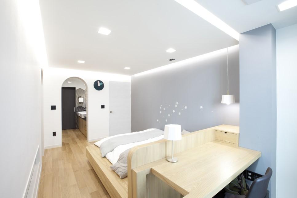 客厅电视背景墙做成收纳柜,小户型不做电视柜如何增加收纳