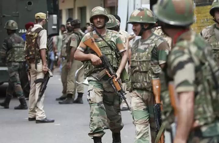 莫迪穷奢极欲，新盖国会大楼遭*党**派联合*制抵**，印共毛武装直接动手