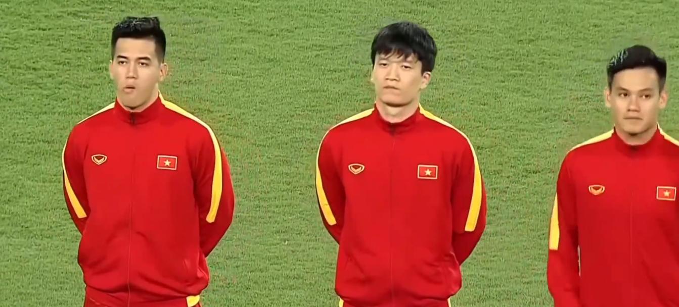 越南主帅国足体力仅能撑30分钟,越南主帅赛后谈国足