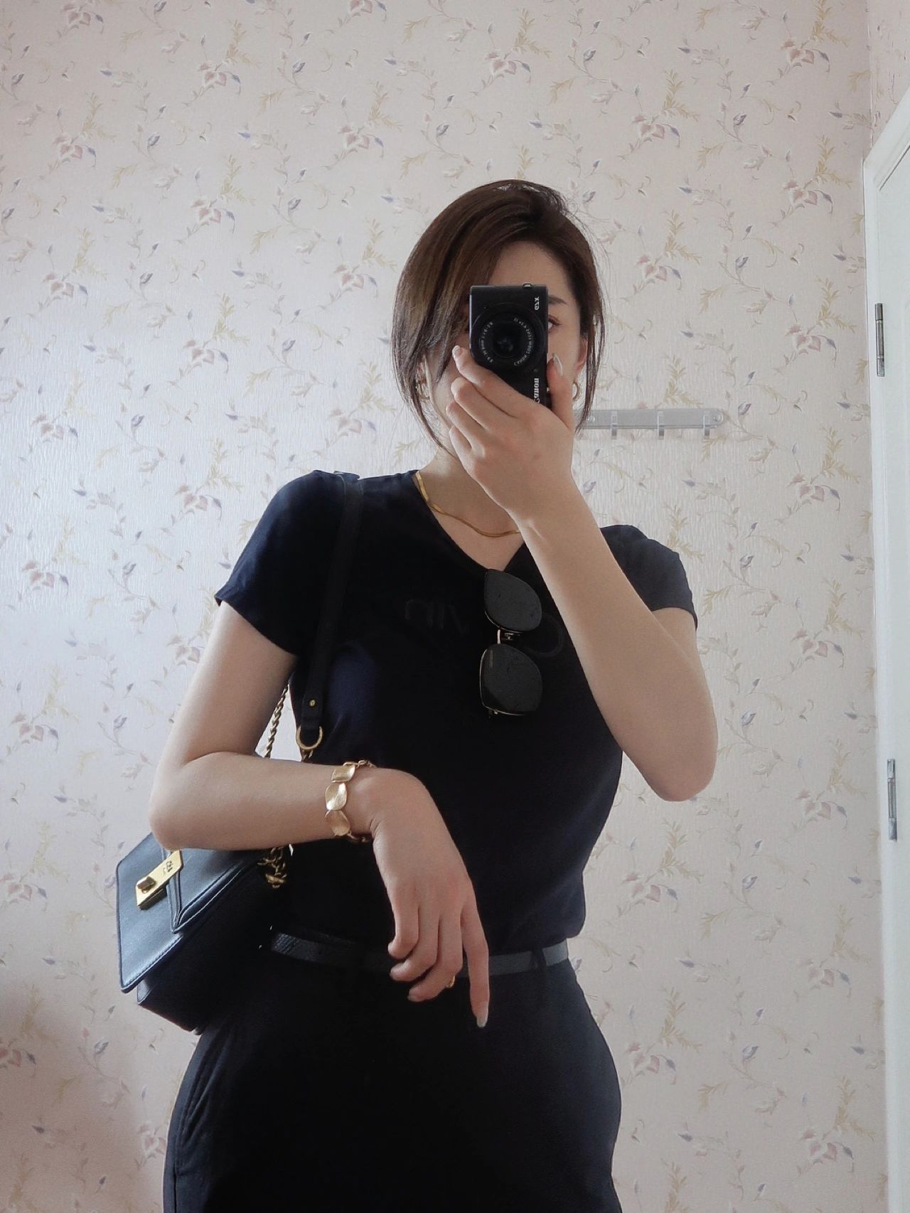 穿搭搭配什么鞋好看,白鞋怎么穿搭才好看