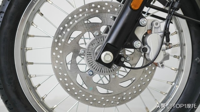 逸500复古测评,两万左右的500cc摩托车复古二手