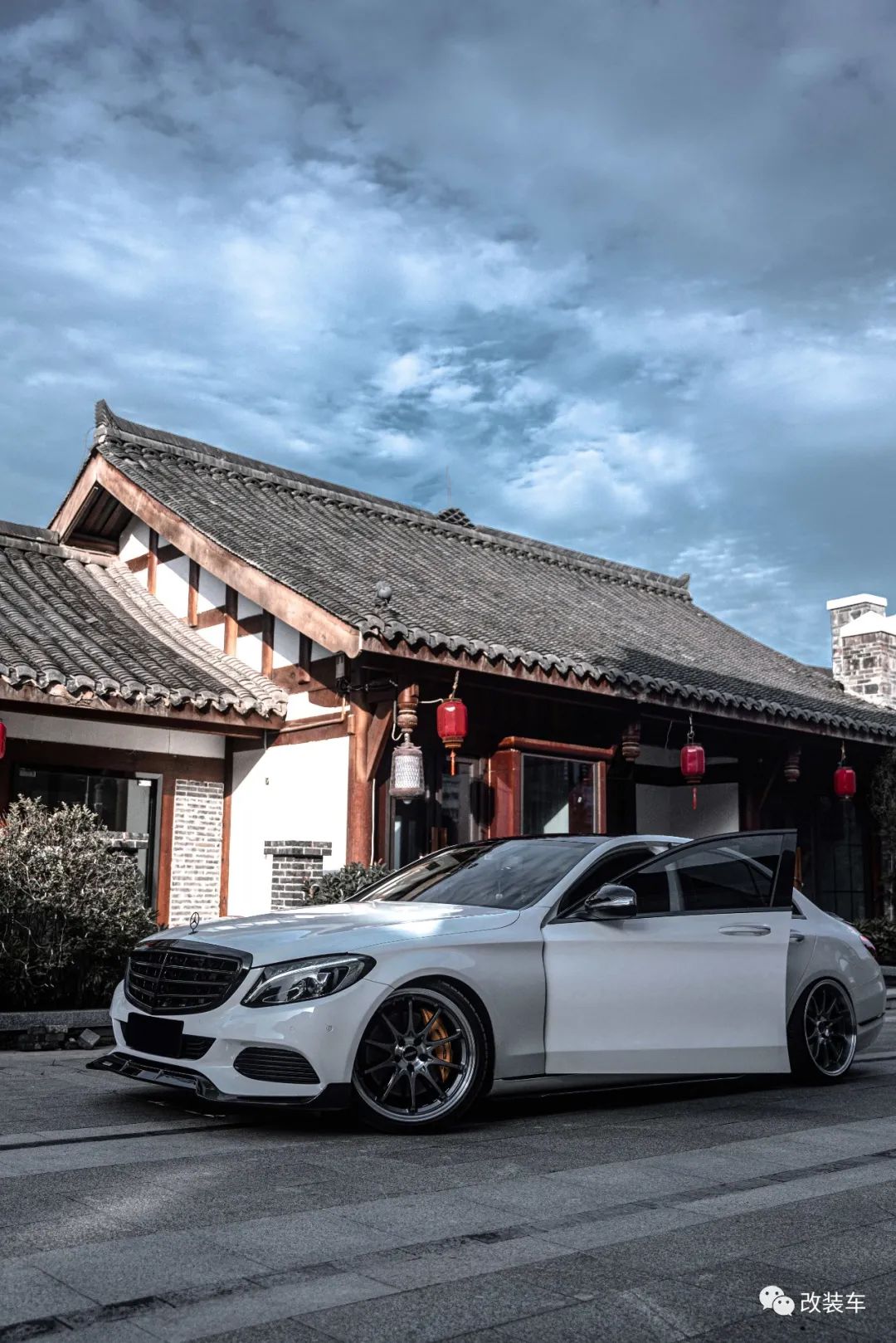 最有高级感的奔驰c200,奔驰c200老改新效果
