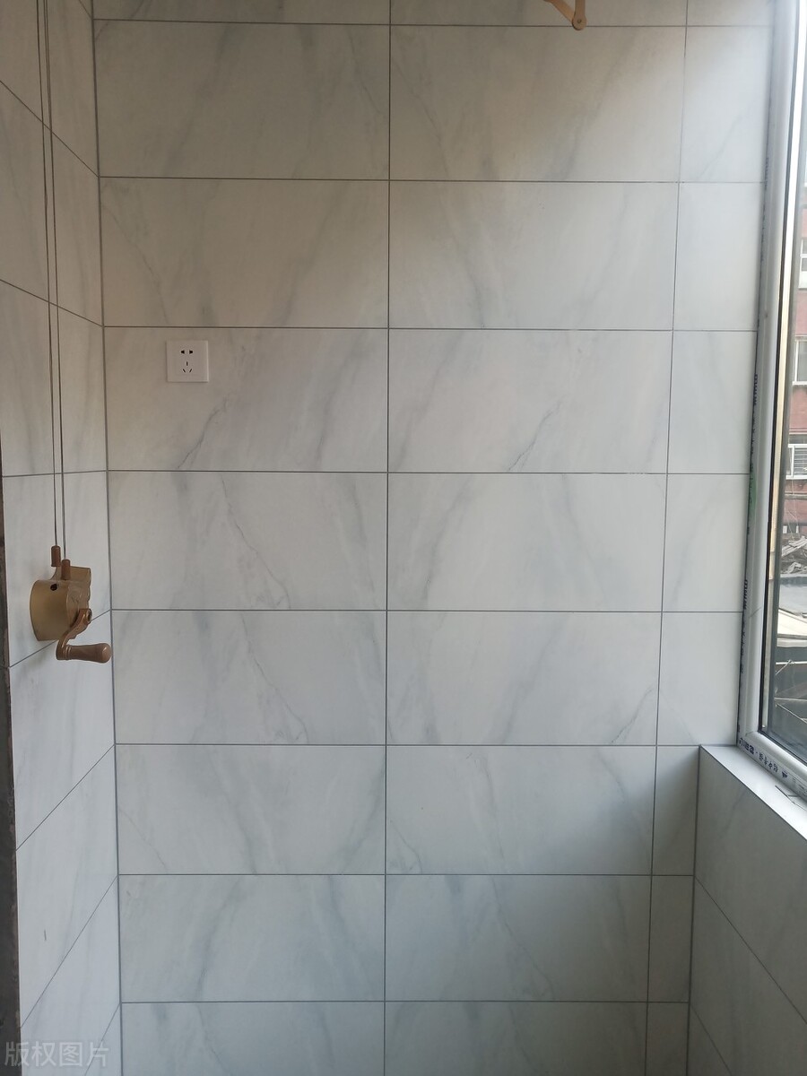 怎么区别美缝剂和环氧彩砂美缝,美缝是环氧彩砂好还是美缝剂好看