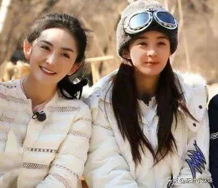 谢娜谁红谁跟谁玩,谢娜谁红跟谁玩素颜落泪惹人心疼