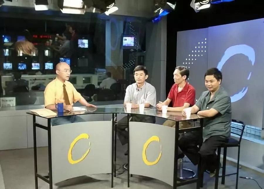 乐嘉离开非诚勿扰后的现状,非诚勿扰乐嘉为什么走了那么多步