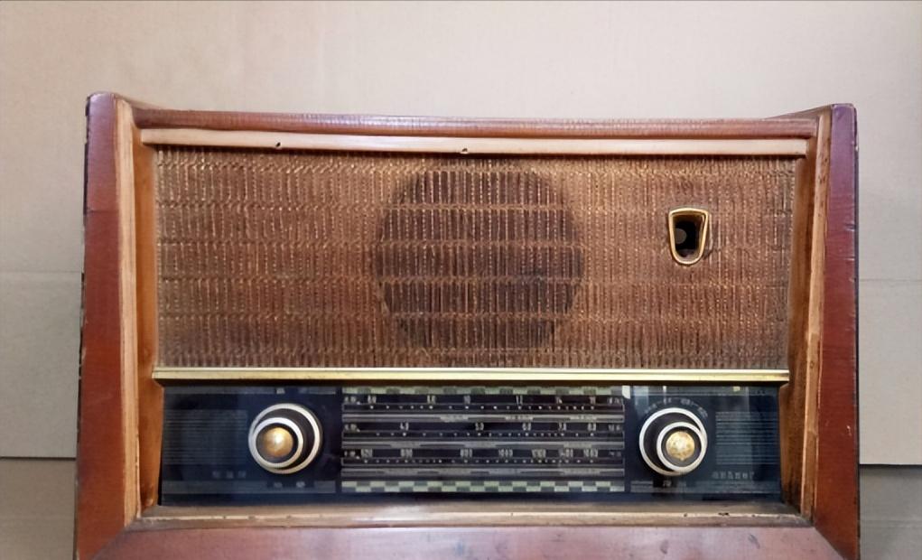 老一辈人曾用过的老物品,老物件见过三样说明你真的老了