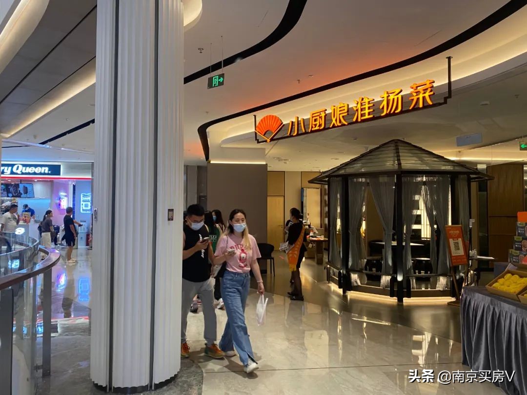开业半年，来自江北虹悦城的降维打击