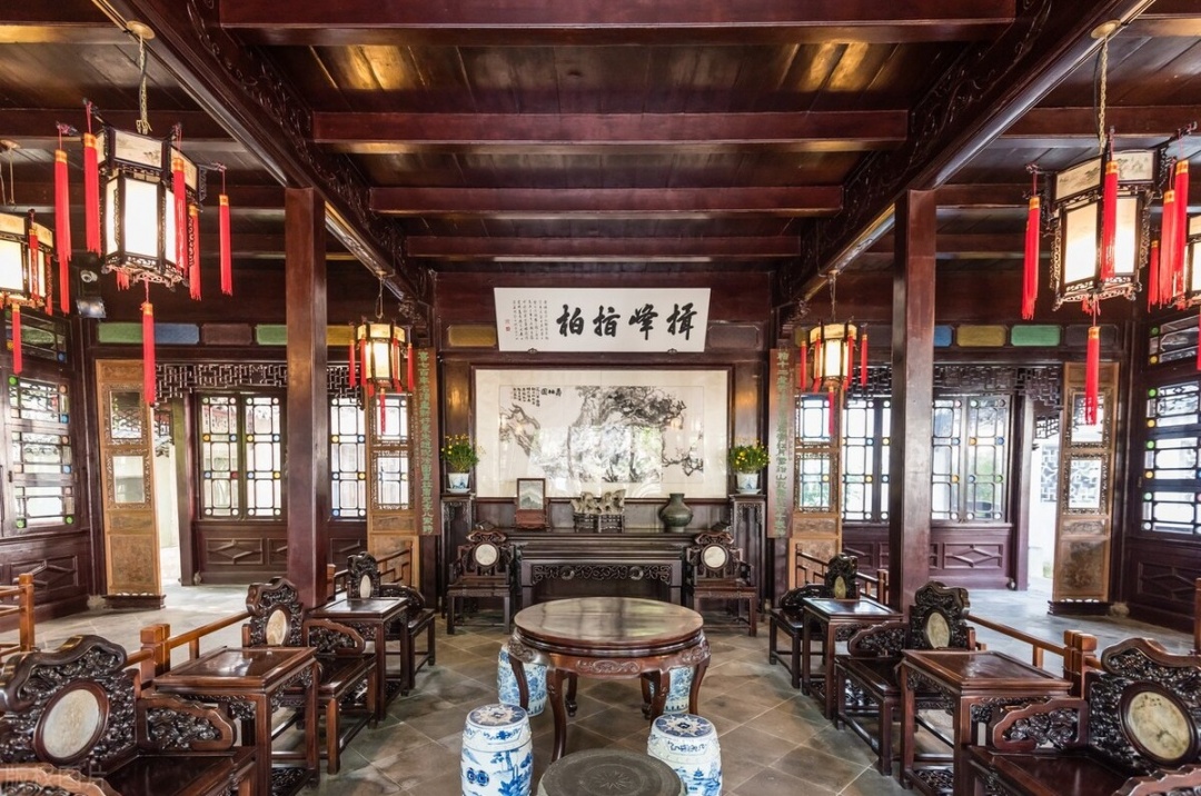 狮子林最有名的叠石假山,狮子林为什么叫假山王国