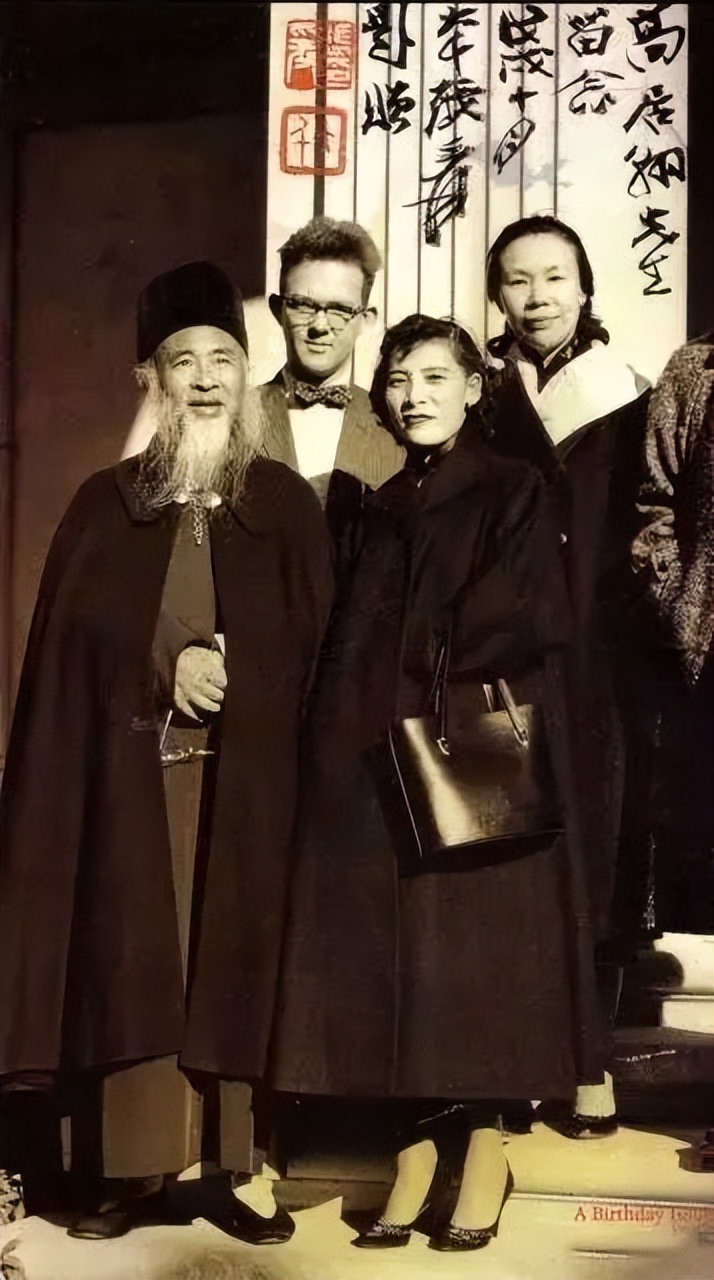 搞艺术的男人性格,搞艺术的人浪漫又多情