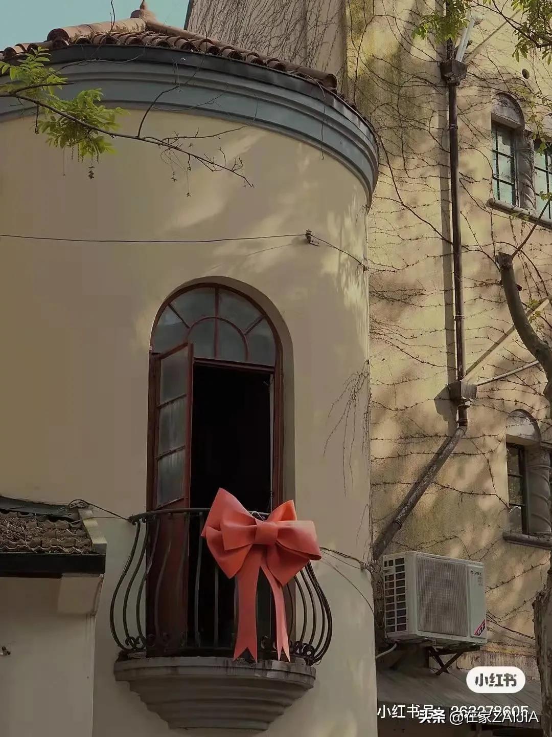 阳台窗户用什么防隐私,窗户隐私透光解决方法