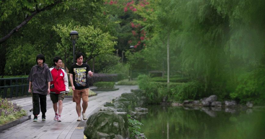 夫妻花110万建豪宅,上海夫妻斥资140万打造环绕的家