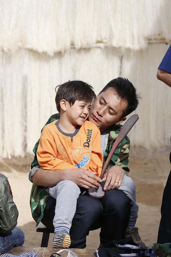 刘烨儿子诺一合集,刘烨发文为儿子诺一庆生完整版