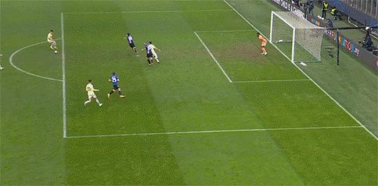 国米主场艰难拿下波尔图，一大将成为救世主同时，更需要学会冷静